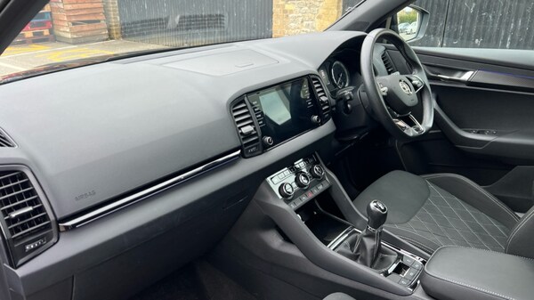 Used Skoda Karoq 2021 for sale - 76079394: Photo 2