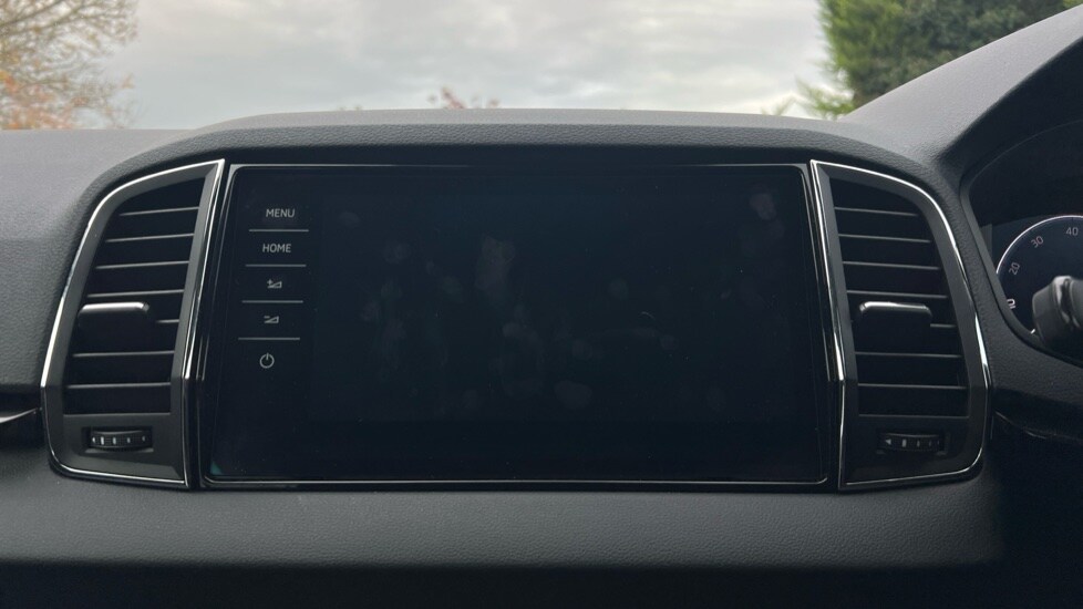 Used Skoda Karoq 2025 for sale - 76381660: Photo 13