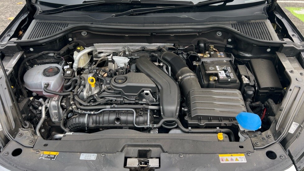 Used Skoda Karoq 2025 for sale - 76381660: Photo 17