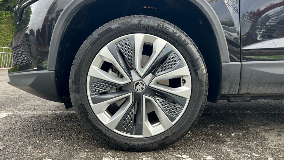 Used Skoda Karoq 2025 for sale - 76381660: Photo 19