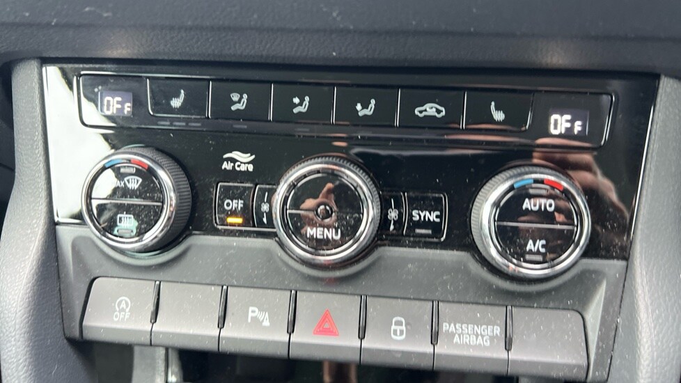 Used Skoda Karoq 2025 for sale - 76381660: Photo 26