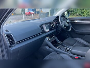 Used Skoda Karoq 2024 for sale - 76420568: Photo