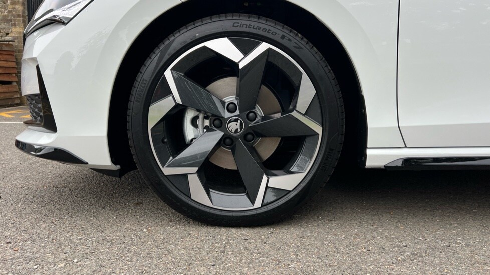 Used Skoda Superb 2025 for sale - 76168784: Photo 19