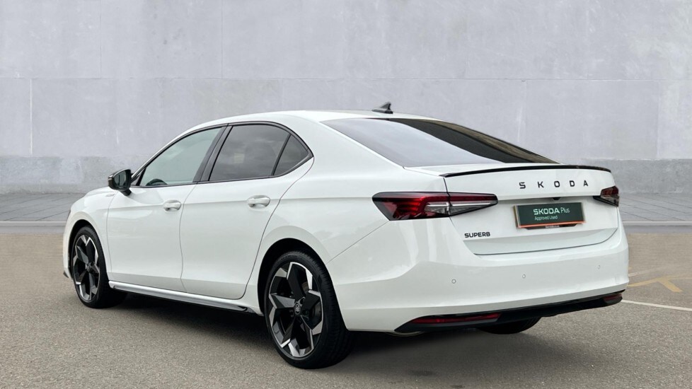 Used Skoda Superb 2025 for sale - 76168784: Photo 3