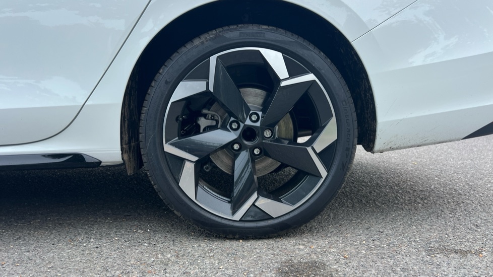 Used Skoda Superb 2025 for sale - 76168573: Photo 18