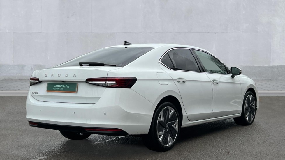 Used Skoda Superb 2025 for sale - 76804098: Photo 8