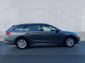 Used Skoda Octavia 2025 for sale - 76660883: Photo