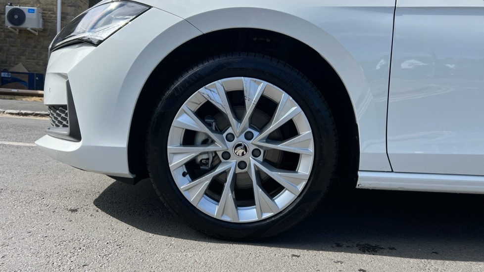 Used Skoda Superb 2025 for sale - 76479706: Photo 19