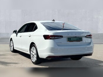 Used Skoda Superb 2025 for sale - 76479706: Photo