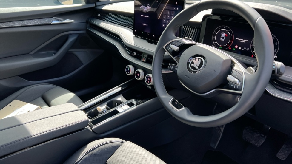 Used Skoda Superb 2025 for sale - 76479706: Photo 6