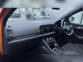 Used Skoda Karoq 2024 for sale - 76738245: Photo