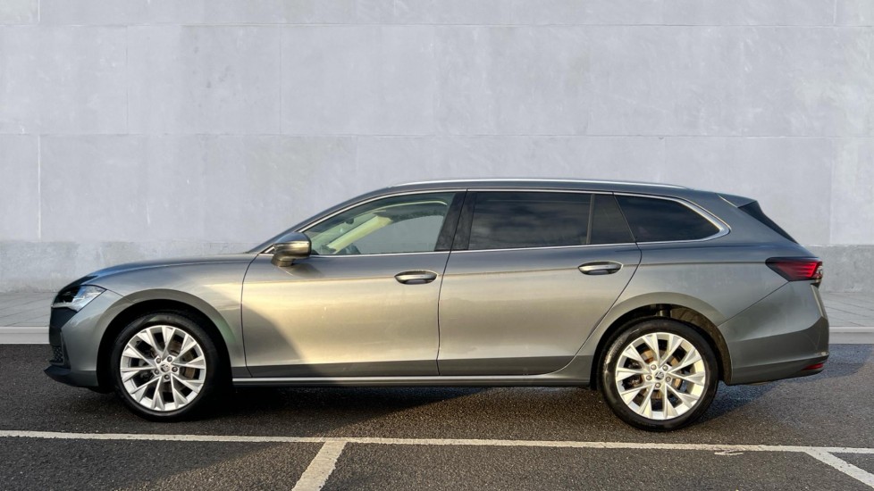 Used Skoda Superb 2024 for sale - 77050904: Photo 9