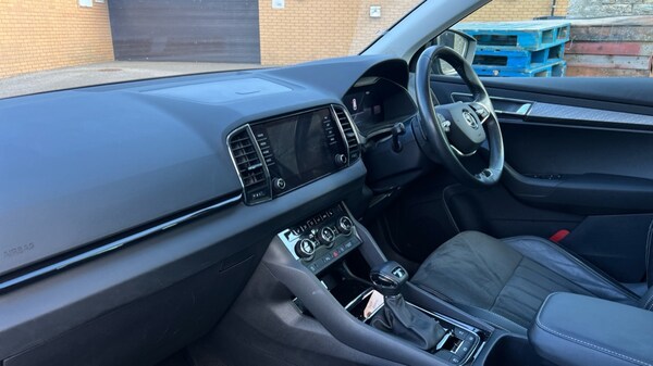 Used Skoda Karoq 2023 for sale - 76229187: Photo 2