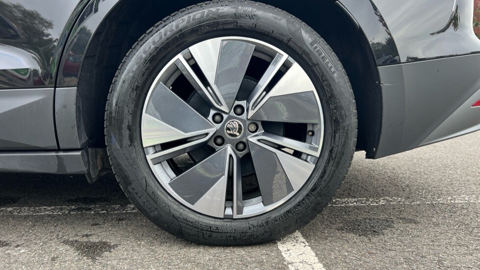 Used Skoda Enyaq 2024 for sale - 76062326: Photo 18