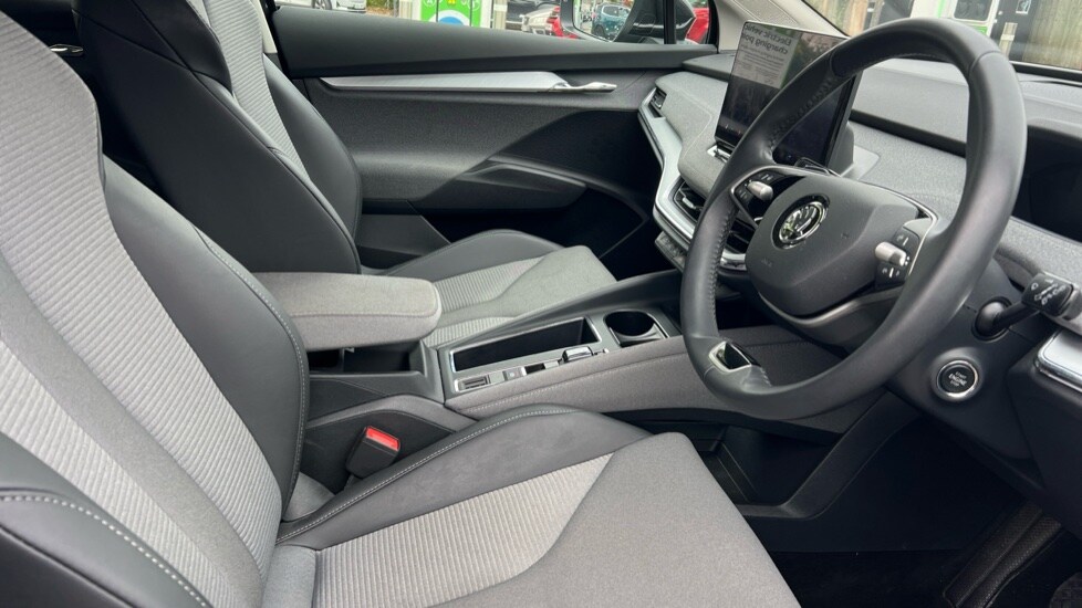 Used Skoda Enyaq 2024 for sale - 76062326: Photo 26