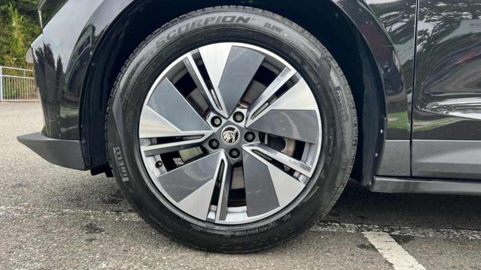 Used Skoda Enyaq 2024 for sale - 76062326: Photo 5