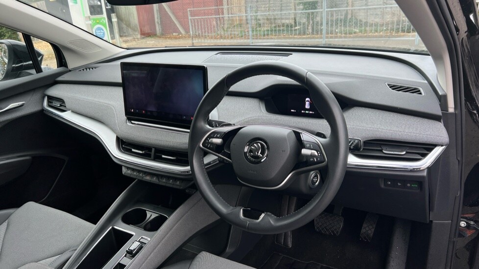 Used Skoda Enyaq 2024 for sale - 76062326: Photo 6