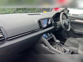 Used Skoda Karoq 2024 for sale - 75579918: Photo