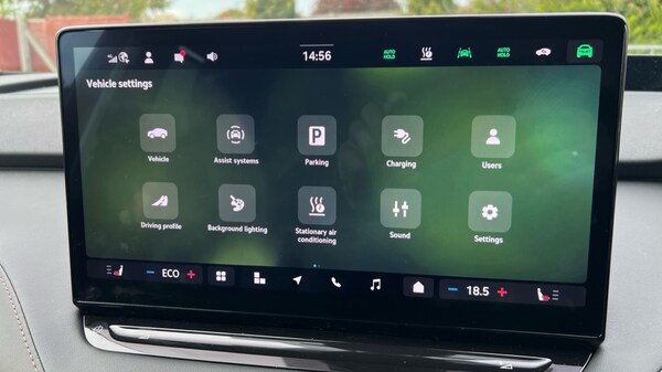 Used Skoda Enyaq 2025 for sale - 76139975: Photo 24