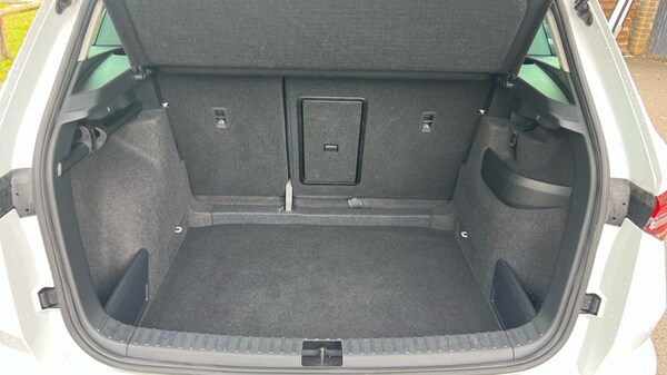 Used Skoda Karoq 2024 for sale - 75652943: Photo 16