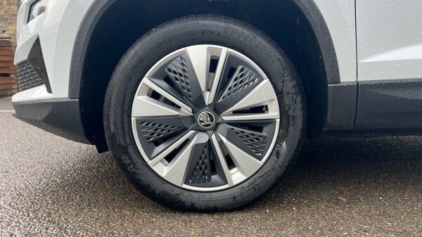 Used Skoda Karoq 2024 for sale - 75652943: Photo 5