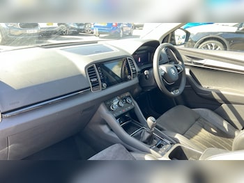 Used Skoda Karoq 2024 for sale - 75702674: Photo