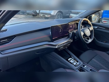 Used Skoda Octavia 2025 for sale - 76927955: Photo