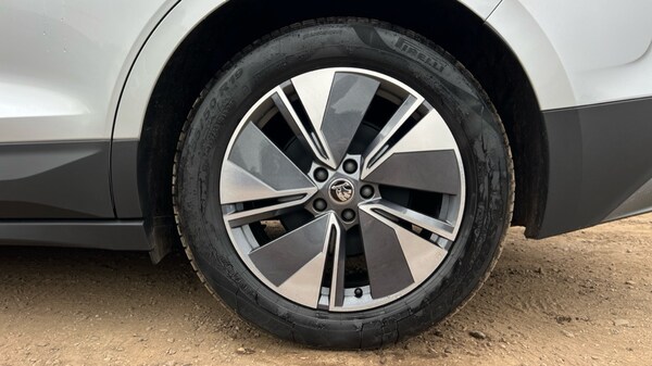 Used Skoda Enyaq 2025 for sale - 76015178: Photo 18