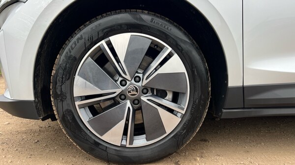 Used Skoda Enyaq 2025 for sale - 76015178: Photo 19