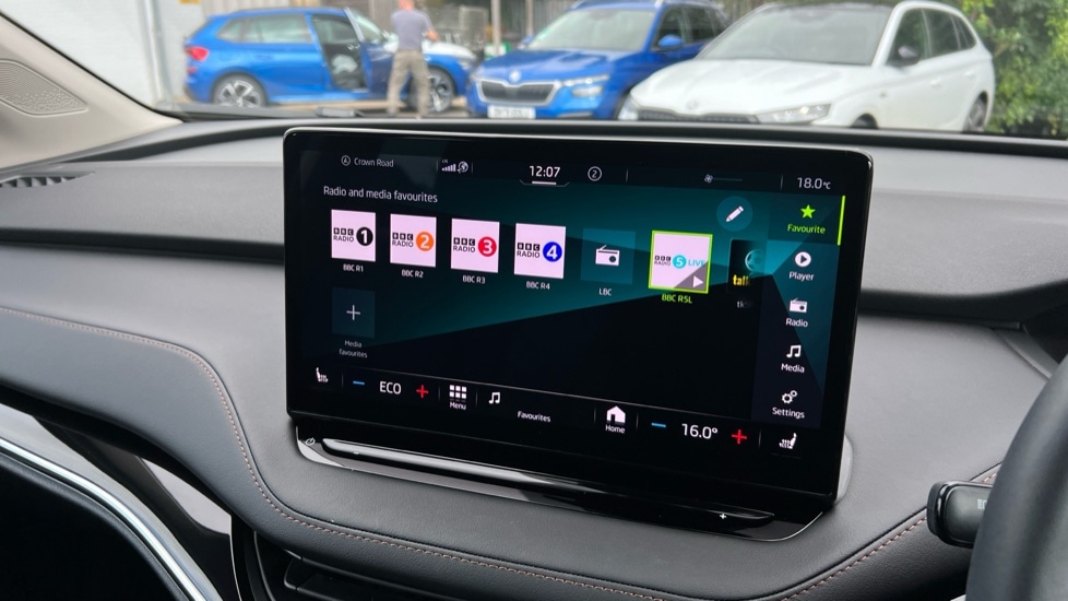 Used Skoda Enyaq 2023 for sale - 76523559: Photo 25