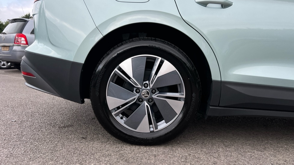 Used Skoda Enyaq 2023 for sale - 76523559: Photo 5