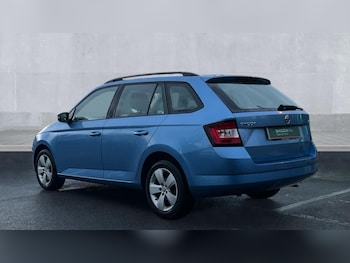 Used Skoda Fabia 2015 for sale - 76640271: Photo