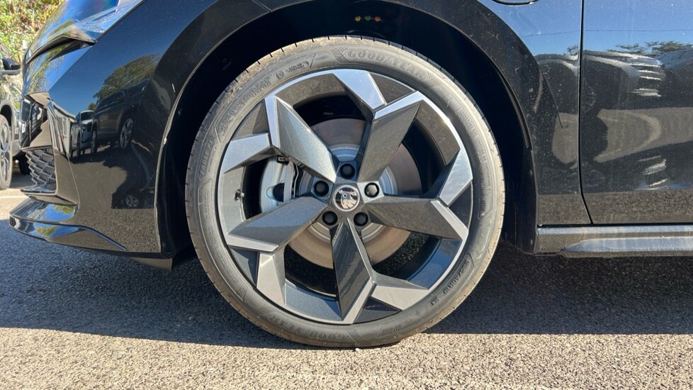 Used Skoda Superb 2025 for sale - 76168839: Photo 19