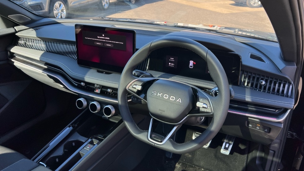 Used Skoda Superb 2025 for sale - 76168839: Photo 6