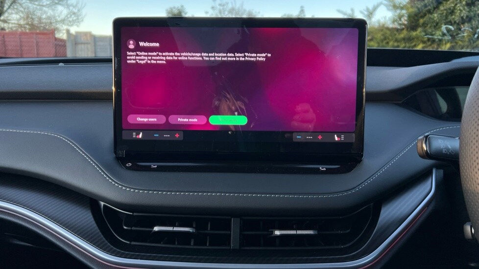 Used Skoda Enyaq 2025 for sale - 76804086: Photo 13