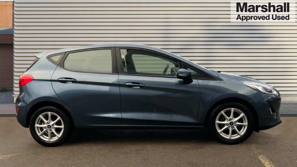 Used Ford Fiesta 2019 for sale - 76552531: Photo 2