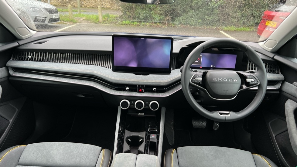 Used Skoda Superb 2025 for sale - 76942913: Photo 12