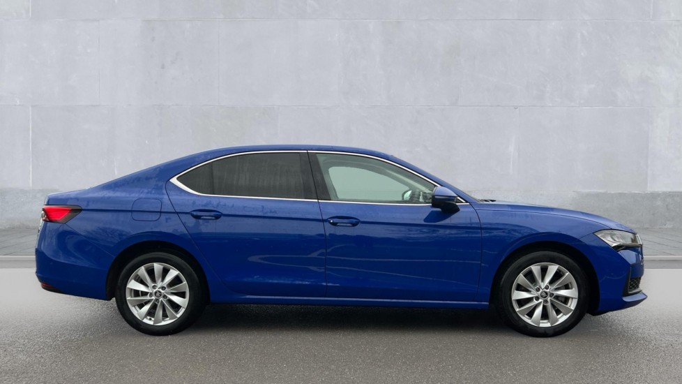 Used Skoda Superb 2025 for sale - 76942913: Photo 4