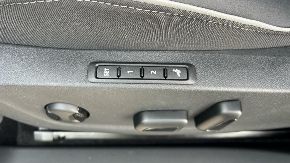 Used Skoda Elroq 2025 for sale - 76851200: Photo 30