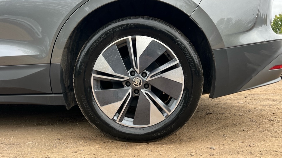 Used Skoda Enyaq 2024 for sale - 76458924: Photo 18