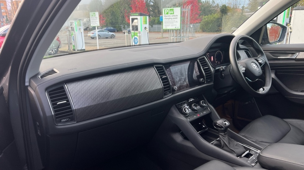 Used Skoda Kodiaq 2024 for sale - 76635616: Photo 2