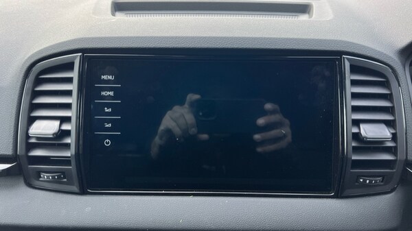 Used Skoda Karoq 2025 for sale - 76062116: Photo 13