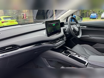 Used Skoda Enyaq 2025 for sale - 76140116: Photo 2