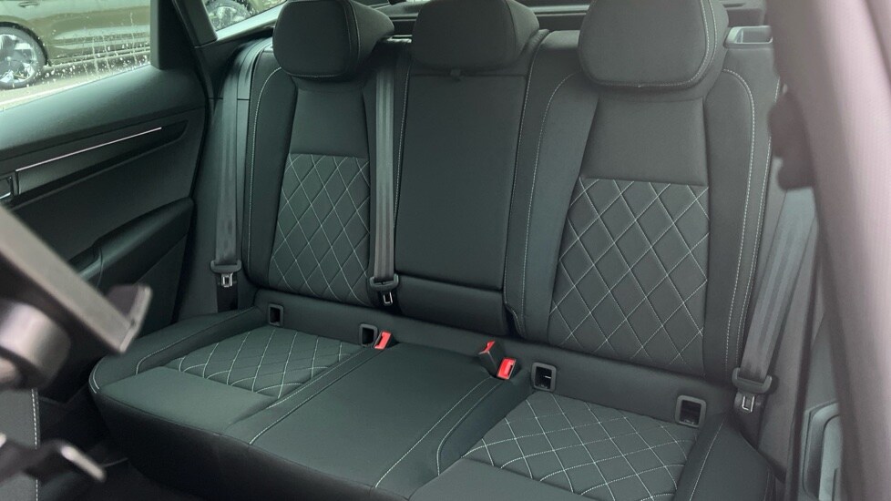 Used Skoda Karoq 2025 for sale - 76168687: Photo 15