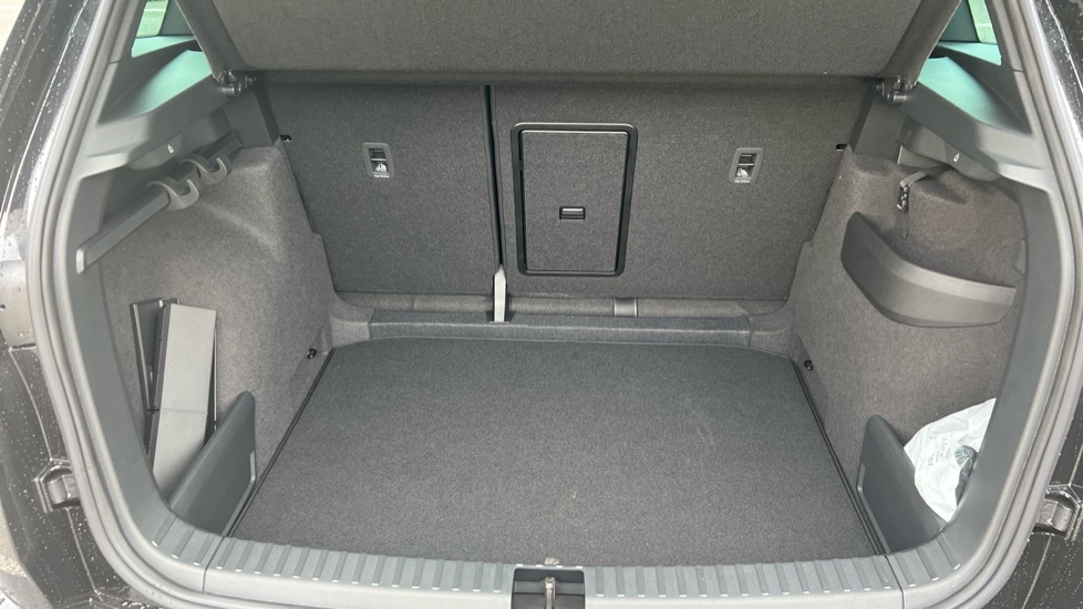 Used Skoda Karoq 2025 for sale - 76168687: Photo 16