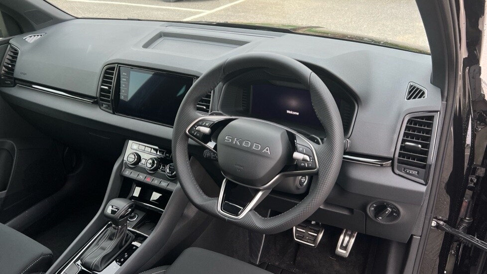 Used Skoda Karoq 2025 for sale - 76168687: Photo 6