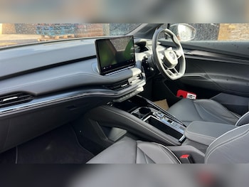 Used Skoda Enyaq 2025 for sale - 75783805: Photo
