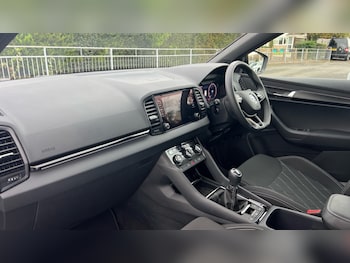 Used Skoda Karoq 2024 for sale - 76381653: Photo