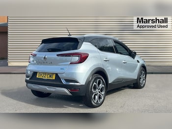 Used Renault Captur 2022 for sale - 76458808: Photo