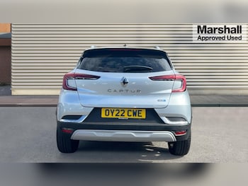 Used Renault Captur 2022 for sale - 76458808: Photo